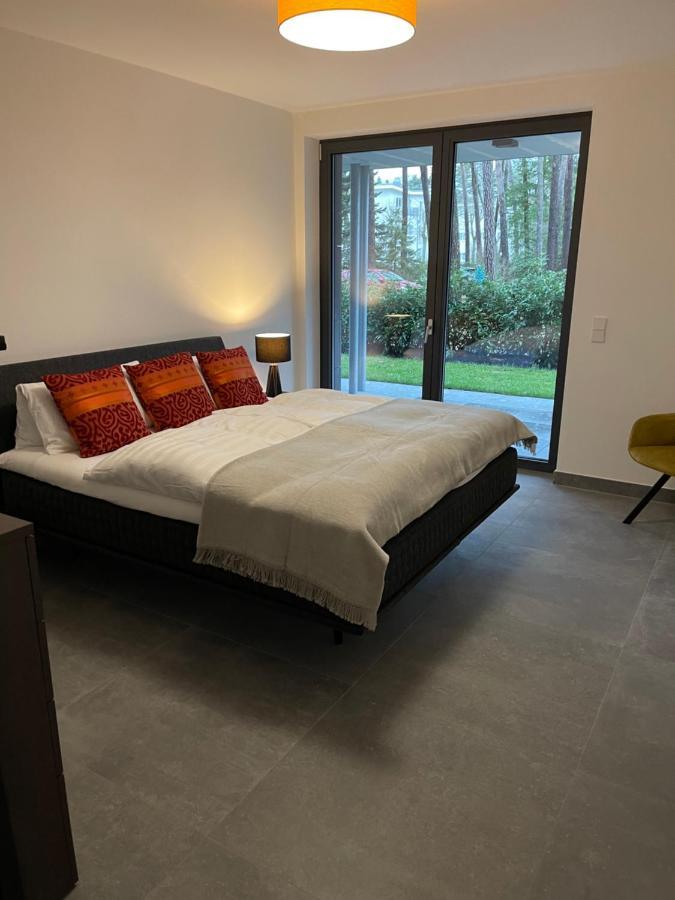 Basalt Lodge Am Lehnitzsee オラニエンブルク エクステリア 写真