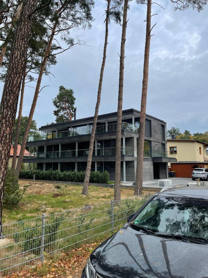 Basalt Lodge Am Lehnitzsee オラニエンブルク エクステリア 写真