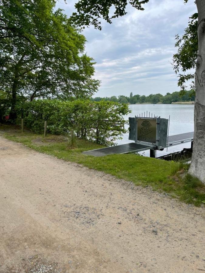 Basalt Lodge Am Lehnitzsee オラニエンブルク エクステリア 写真