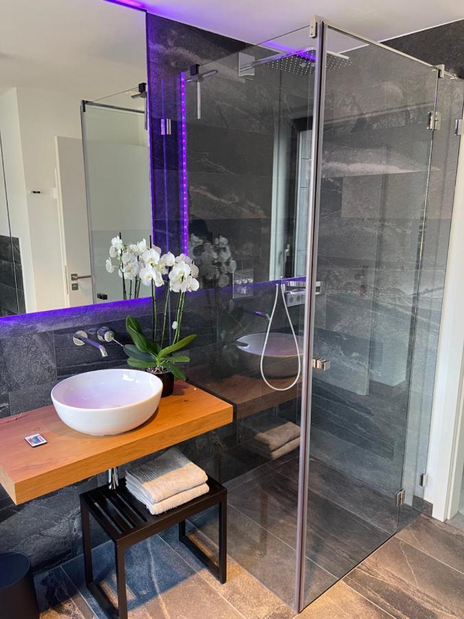 Basalt Lodge Am Lehnitzsee オラニエンブルク エクステリア 写真