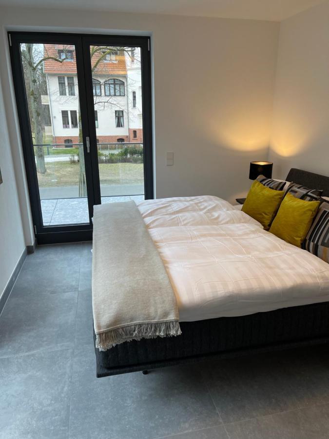 Basalt Lodge Am Lehnitzsee オラニエンブルク エクステリア 写真